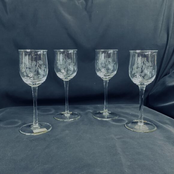 Vintage Toscany Etched Wine Glasses - Picture 1 of 4